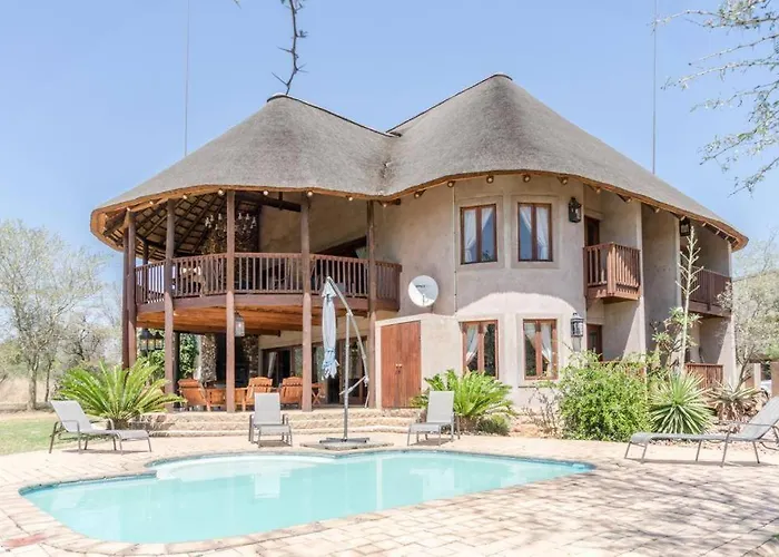 Zebula Lodge 132